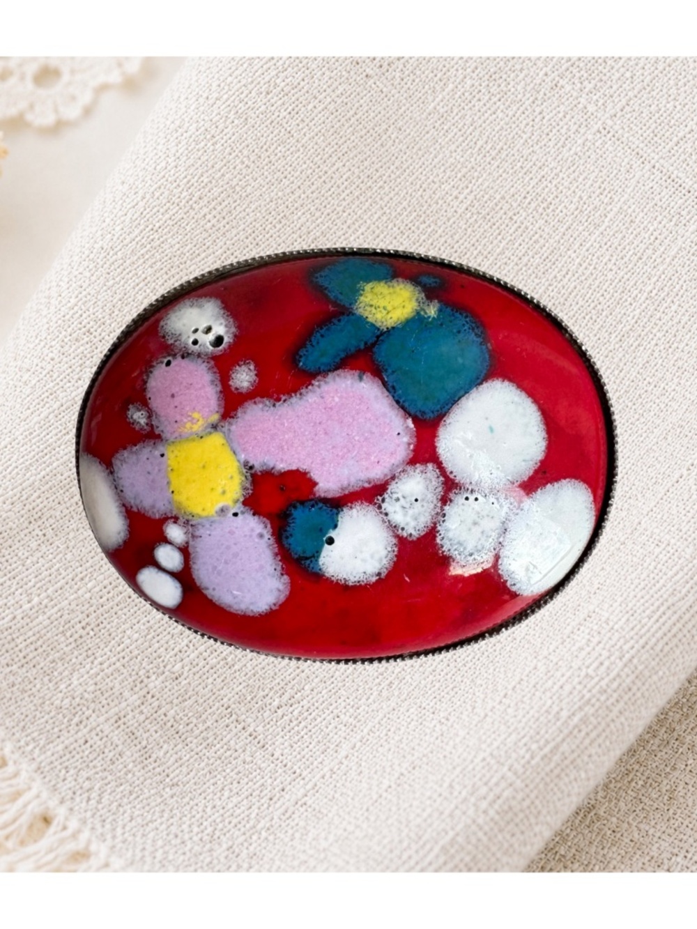 Vintage Abstract Enamel Brooch Pendant Red Floral Modernist Artisan Oval Pin MCM